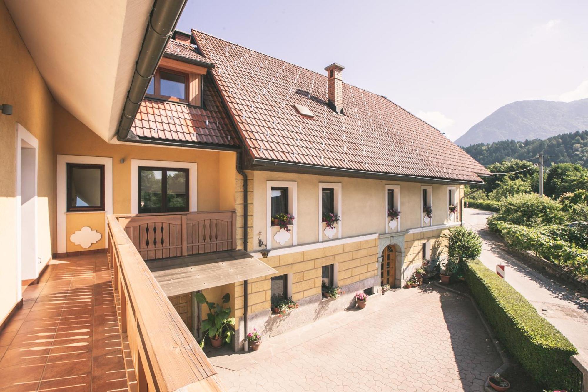 Mama Mia Apartments Radovljica Exterior foto